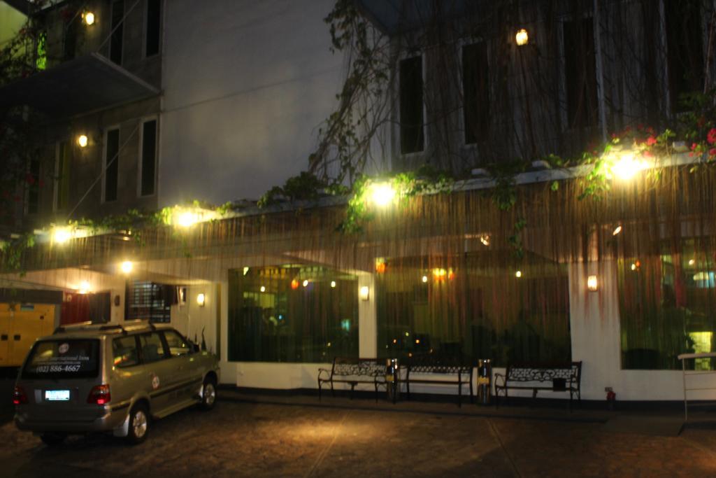 Franchise One Hotel Makati City Dış mekan fotoğraf